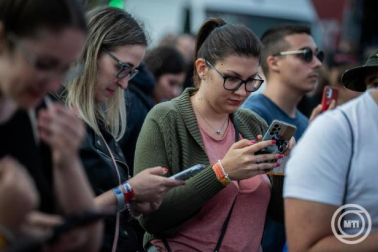 Ma este hirdetik ki a felsőoktatási ponthatárokat