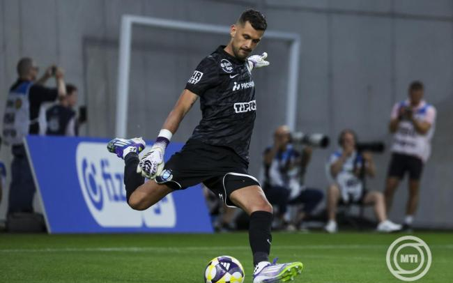 Magyar-örmény - A sérült Dibusz helyén Demjén a keretben