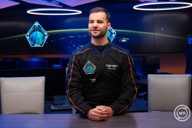 Kapu Tibor május 29-én indul a Nemzetközi Űrállomásra